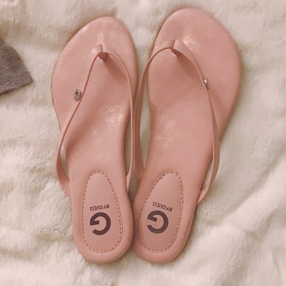 BNWOT Guess Pink Sandals - Picture 2 of 4